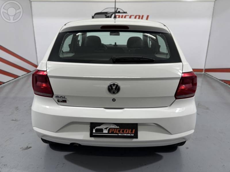 VOLKSWAGEN - GOL 1.0 12V MPI TOTALFLEX CITY 4P MANUAL - 2021/2022 - BRANCA - R$ 50.900,00
