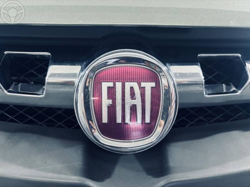 FIAT - PALIO 1.8 MPI ADVENTURE LOCKER WEEKEND 8V FLEX 4P AUTOMATIZADO - 2014/2015 - VERDE - R$ 47.900,00