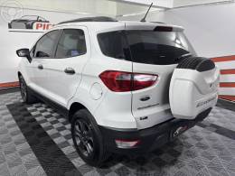 FORD - ECOSPORT 1.5 TIVCT FLEX FREESTYLE MANUAL - 2018/2019 - BRANCA - R$ 74.900,00