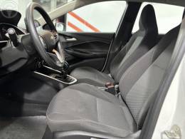 CHEVROLET - ONIX 1.0 LT2 FLEX 4P MANUAL - 2023/2024 - BRANCA - R$ 71.900,00