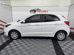 FORD - KA 1.0 SE PLUS 12V FLEX 4P MANUAL - 2016/2017 - BRANCA - R$ 41.900,00