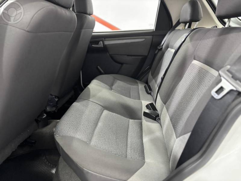 CHEVROLET - CELTA 1.0 MPFI LT 8V FLEX 4P MANUAL - 2013/2014 - BRANCA - R$ 34.900,00