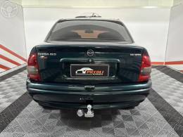 CHEVROLET - CORSA 1.6 MPFI GLS SEDAN 8V 4P MANUAL - 2000/2001 - VERDE - R$ 19.900,00