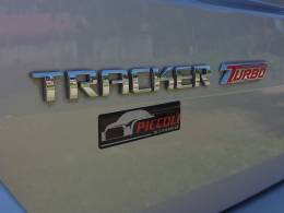 CHEVROLET - TRACKER - 2017/2018 - Prata - R$ 96.900,00