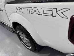 NISSAN - FRONTIER 2.5 SE ATTACK 4X4 CD TURBO ELETRONIC DIESEL 4P MANUAL - 2014/2014 - BRANCA - R$ 96.900,00