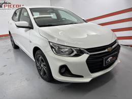 CHEVROLET - ONIX 1.0 LT2 FLEX 4P MANUAL - 2023/2024 - BRANCA - R$ 71.900,00