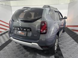 RENAULT - DUSTER 2.0 DYNAMIQUE 4X2 16V FLEX 4P AUTOMÁTICO - 2018/2019 - CINZA - R$ 75.900,00