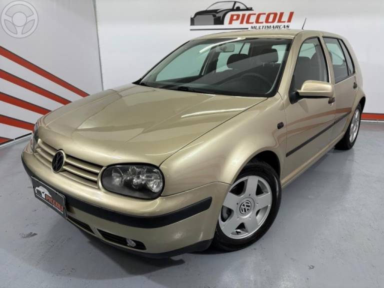 VOLKSWAGEN - GOLF 1.6 MI 8V 4P MANUAL - 2001/2001 - BEGE - R$ 27.900,00