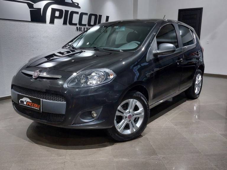 FIAT - PALIO - 2012/2013 - Preta - R$ 38.900,00