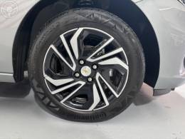 CHEVROLET - ONIX 1.0 LT2 FLEX 4P MANUAL - 2024/2025 - PRATA - R$ 79.900,00