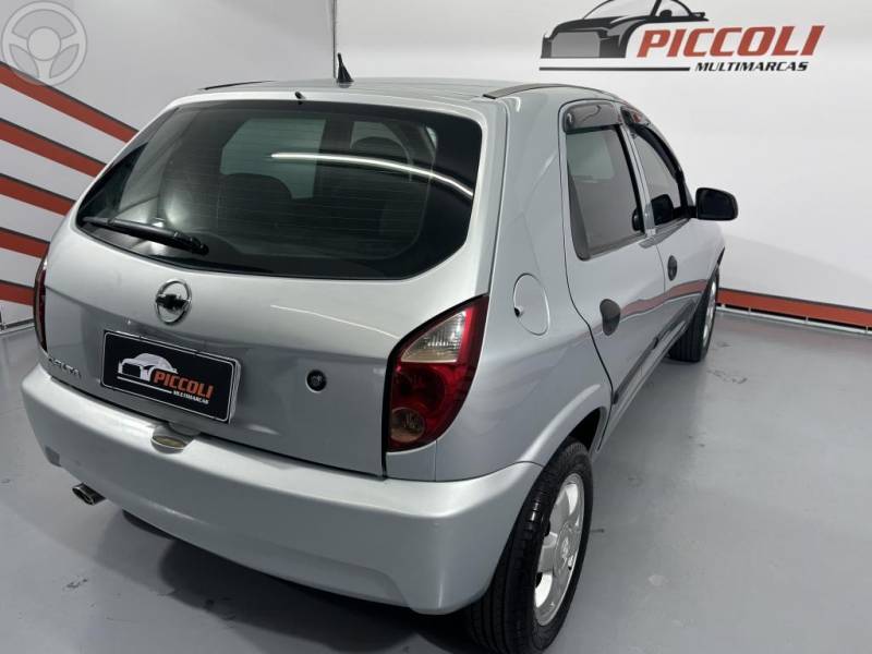 CHEVROLET - CELTA 1.0 MPFI SUPER 8V FLEX 4P MANUAL - 2007/2008 - PRATA - R$ 22.900,00