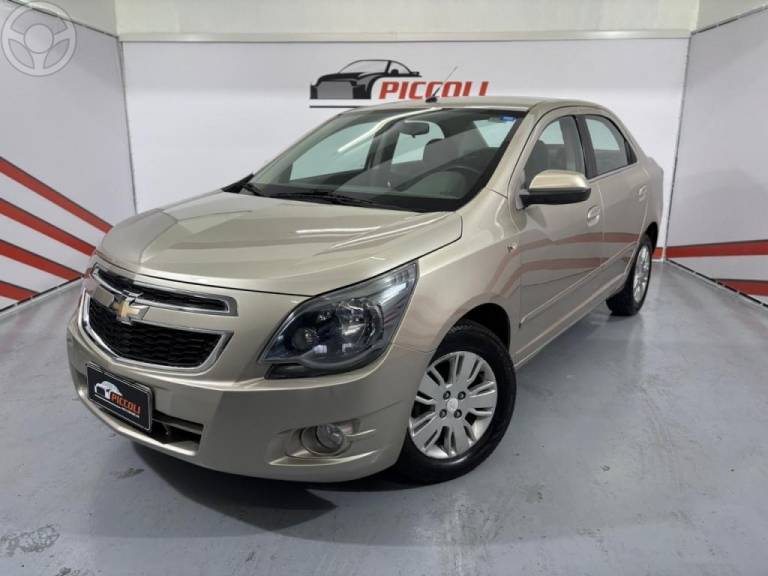 CHEVROLET - COBALT 1.8 MPFI LTZ 8V FLEX 4P MANUAL - 2013/2013 - BEGE - R$ 43.900,00