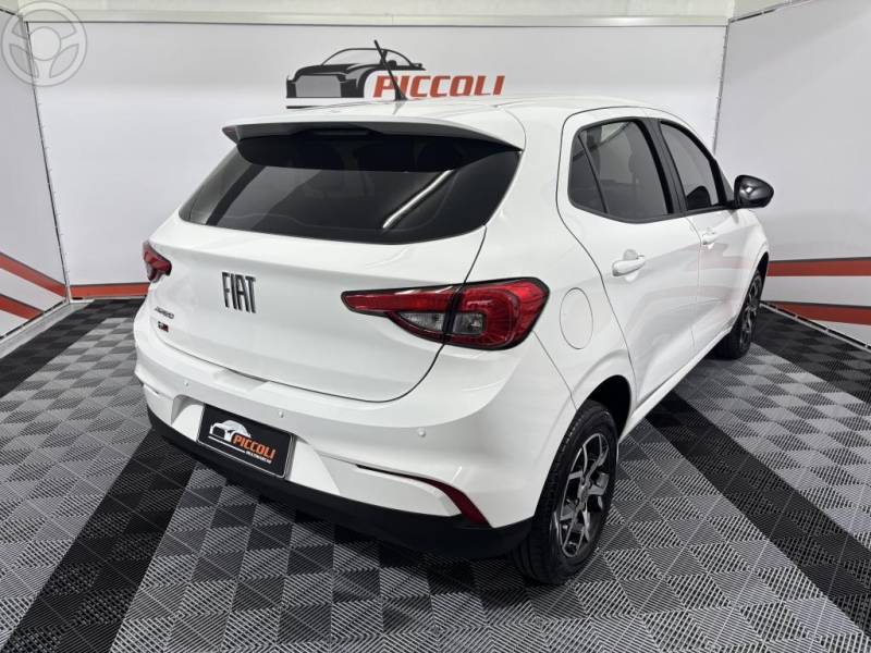 FIAT - ARGO 1.0 FIREFLY FLEX DRIVE MANUAL - 2018/2019 - BRANCA - R$ 54.900,00