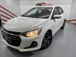 CHEVROLET - ONIX 1.0 LT2 FLEX 4P MANUAL - 2023/2024 - BRANCA - R$ 71.900,00