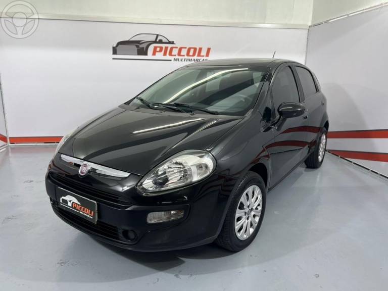 FIAT - PUNTO 1.4 ATTRACTIVE 8V FLEX 4P MANUAL - 2013/2014 - PRETA - R$ 40.500,00