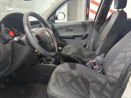 FIAT - PALIO 1.0 MPI FIRE CELEBRATION 8V FLEX 4P MANUAL - 2015/2016 - BRANCA - R$ 35.500,00