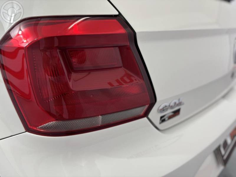 VOLKSWAGEN - GOL 1.0 12V MPI TOTALFLEX CITY 4P MANUAL - 2021/2022 - BRANCA - R$ 52.900,00