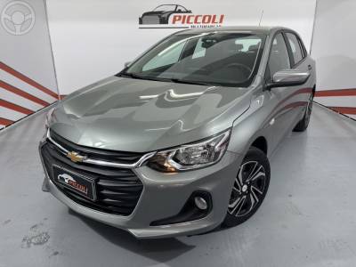 CHEVROLET - ONIX 1.0 LT2 FLEX 4P MANUAL - 2024/2025 - PRATA - R$ 76.500,00