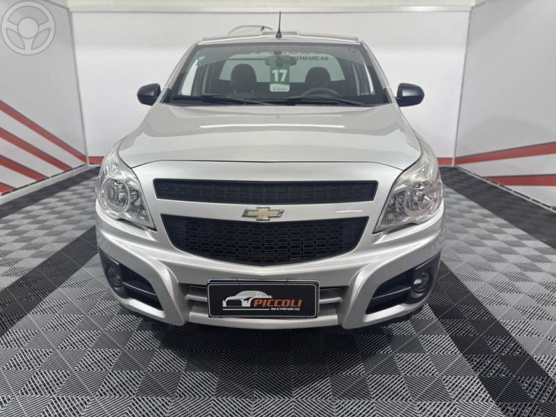 CHEVROLET - MONTANA 1.4 MPFI LS CS 8V FLEX 2P MANUAL - 2017/2018 - PRATA - R$ 54.900,00