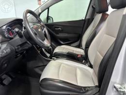 CHEVROLET - TRACKER 1.4 16V TURBO FLEX LTZ AUTOMÁTICO - 2017/2017 - PRATA - R$ 80.900,00
