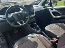 PEUGEOT - 2008 - 2022/2022 - Prata - R$ 72.900,00