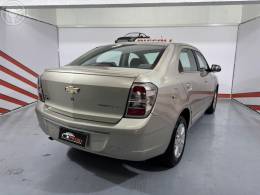 CHEVROLET - COBALT 1.8 MPFI LTZ 8V FLEX 4P MANUAL - 2013/2013 - BEGE - R$ 41.900,00
