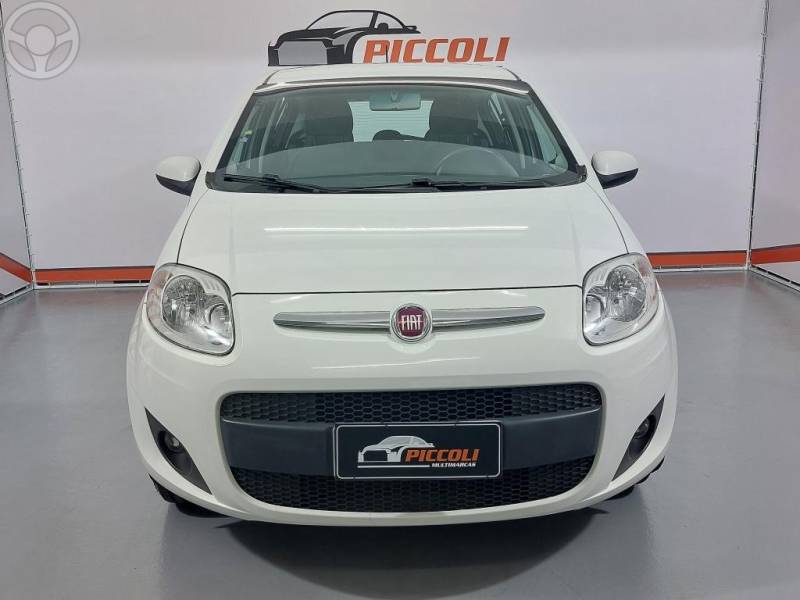 FIAT - PALIO 1.4 MPI ATTRACTIVE 8V FLEX 4P MANUAL - 2016/2017 - BRANCA - R$ 45.500,00