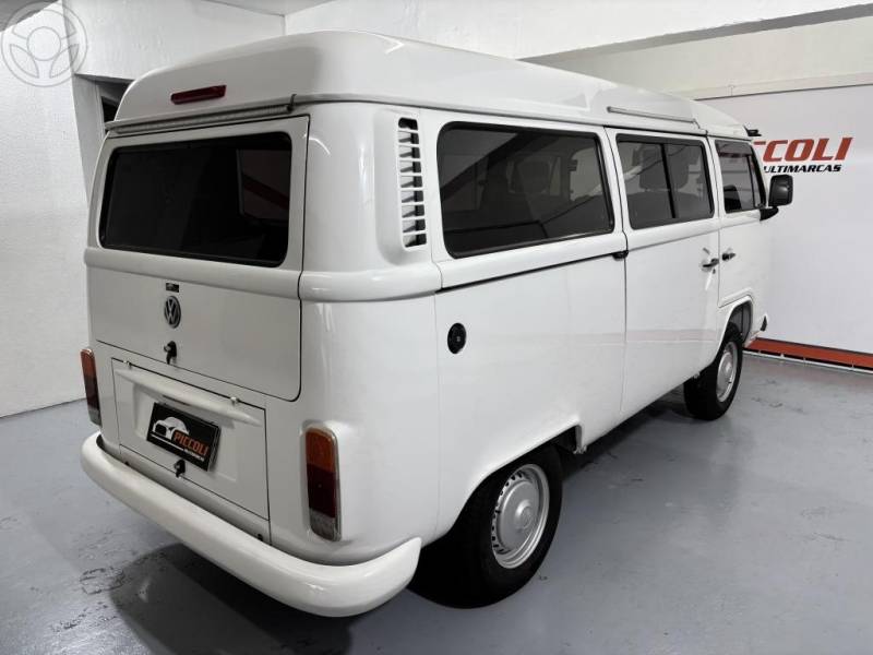 VOLKSWAGEN - KOMBI 1.4 MI STD 8V FLEX 4P MANUAL - 2009/2009 - BRANCA - R$ 69.900,00