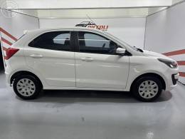 FORD - KA 1.0 SE PLUS 12V FLEX 4P MANUAL - 2020/2020 - BRANCA - R$ 52.900,00