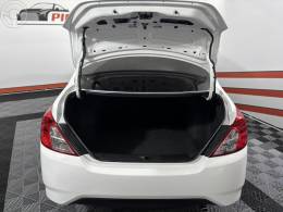 NISSAN - VERSA 1.6 16V FLEXSTART V-DRIVE PREMIUM XTRONIC - 2021/2021 - BRANCA - R$ 64.900,00