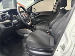 FIAT - ARGO 1.0 FIREFLY FLEX DRIVE MANUAL - 2018/2019 - BRANCA - R$ 54.900,00