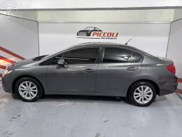 HONDA - CIVIC 2.0 LXR 16V FLEX 4P AUTOMÁTICO - 2013/2014 - CINZA - R$ 77.900,00