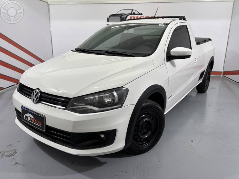 VOLKSWAGEN - SAVEIRO 1.6 MI TREND CS 8V FLEX 2P MANUAL G.V - 2013/2014 - BRANCA - R$ 48.900,00