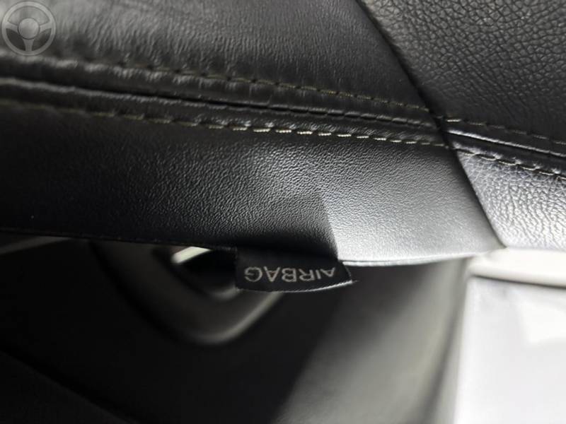 CHEVROLET - CRUZE 1.8 LT 16V FLEX 4P AUTOMÁTICO - 2014/2014 - BRANCA - R$ 61.900,00