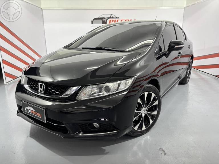 HONDA - CIVIC 2.0 LXR 16V FLEX 4P AUTOMÁTICO - 2015/2016 - PRETA - R$ 80.900,00