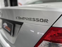 MERCEDES-BENZ - C 200 K 1.8 AVANTGARDE KOMPRESSOR 4P AUTOMÁTICO - 2008/2009 - PRATA - R$ 59.900,00