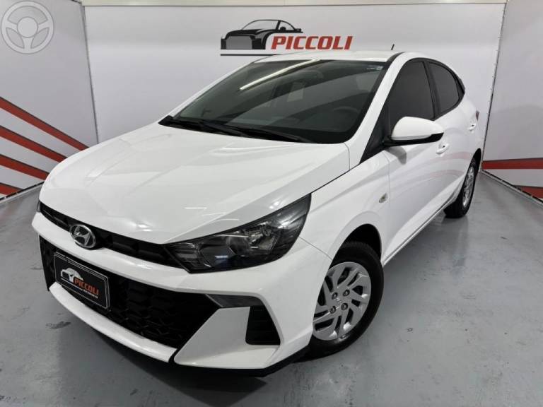 HYUNDAI - HB20 1.0 SENSE PLUS 12V FLEX 4P MANUAL - 2023/2024 - BRANCA - R$ 69.900,00