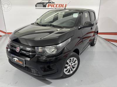 FIAT - MOBI 1.0 8V EVO FLEX LIKE. MANUAL - 2018/2019 - PRETA - R$ 45.900,00
