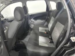 FORD - FIESTA 1.0 MPI HATCH 8V FLEX 4P MANUAL - 2012/2013 - PRETA - R$ 30.900,00