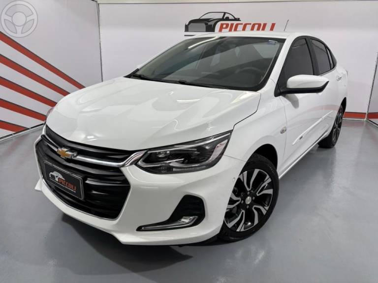 CHEVROLET - ONIX 1.0 PREMIER II 12V TURBO FLEX 4P AUTOMÁTICO - 2024/2025 - BRANCA - R$ 109.900,00