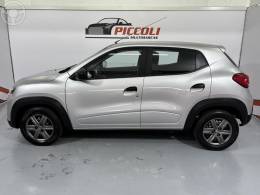 RENAULT - KWID 1.0 12V SCE FLEX ZEN MANUAL - 2023/2024 - PRATA - R$ 52.900,00