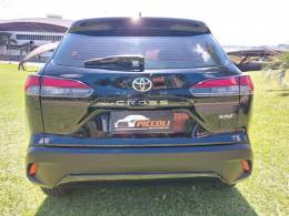 TOYOTA - COROLLA - 2021/2022 - Preta - R$ 142.900,00