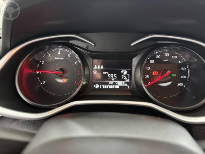 CHEVROLET - ONIX 1.0 LT2 FLEX 4P MANUAL - 2024/2025 - PRATA - R$ 76.500,00