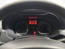 RENAULT - DUSTER 2.0 DYNAMIQUE 4X2 16V FLEX 4P MANUAL - 2014/2015 - BRANCA - R$ 56.900,00
