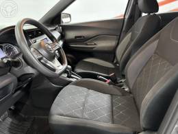 NISSAN - KICKS 1.6 16V FLEX S XTRONIC 4P AUTOMÁTICO - 2019/2020 - CINZA - R$ 82.900,00