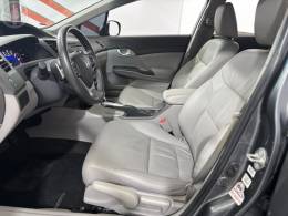 HONDA - CIVIC 2.0 LXR 16V FLEX 4P AUTOMÁTICO - 2013/2014 - CINZA - R$ 76.900,00