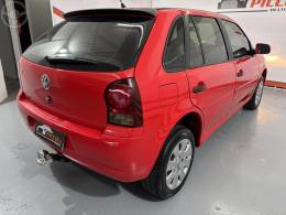 VOLKSWAGEN - GOL 1.0 MI CITY 8V FLEX 4P MANUAL G.IV - 2012/2013 - VERMELHA - R$ 26.900,00