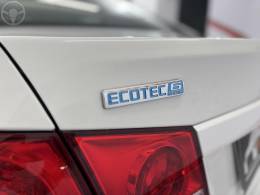 CHEVROLET - CRUZE 1.8 LT 16V FLEX 4P AUTOMÁTICO - 2014/2014 - BRANCA - R$ 61.900,00
