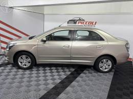 CHEVROLET - COBALT 1.8 MPFI LTZ 8V FLEX 4P MANUAL - 2013/2013 - BEGE - R$ 41.900,00
