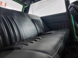 VOLKSWAGEN - BRASILIA 1.6 8V 2P MANUAL - 1976/1976 - VERDE - R$ 27.900,00